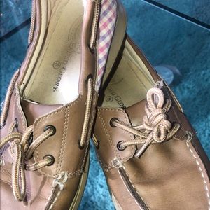 Faded glory boat shoes